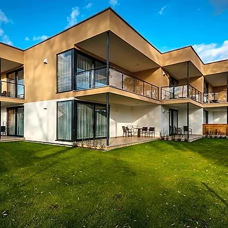 Hotel Apartmanovy Dom Krivan 3*