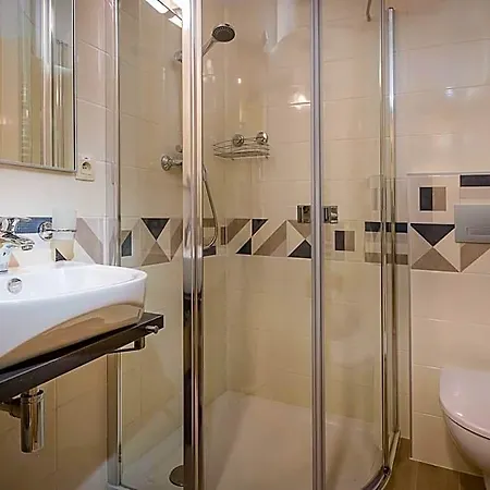 Hotel Apartmanovy Dom Krivan 3*