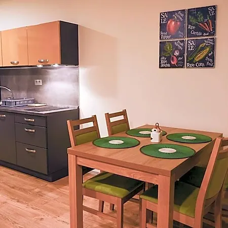 Hotel Apartmanovy Dom Krivan 3*